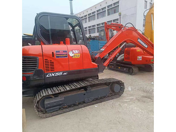 Escavadora de rastos DOOSAN DX55