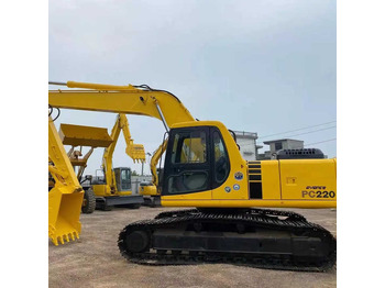 Escavadora de rastos KOMATSU PC220-6