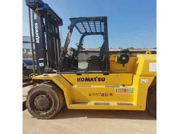 Empilhadeira KOMATSU