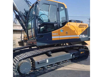 Escavadora de rastos HYUNDAI