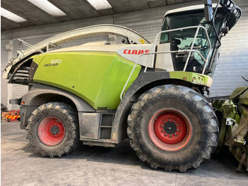 Picadora de forragem automotriz CLAAS Jaguar 970