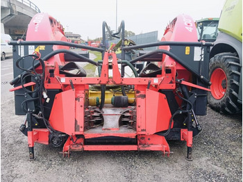 Máquina para produção de feno KEMPER