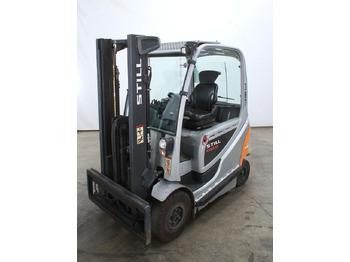 Empilhadeira elétrica STILL RX60