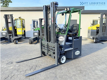 Empilhador de 4 vias COMBILIFT