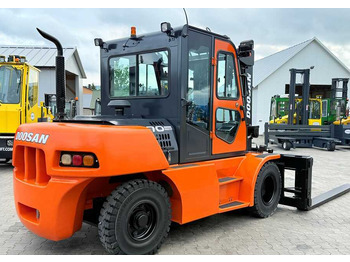 Empilhadeira a diesel Doosan DOOSAN / DUPLEX 3000MM / SIDE SHIFT / FORK POSITIONER / 2500MM FORKS / 7000KG / CABIN / LIKE NEW: foto 5