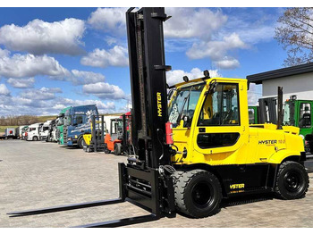 Empilhadeira a diesel HYSTER