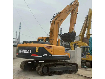 Escavadora de rastos HYUNDAI