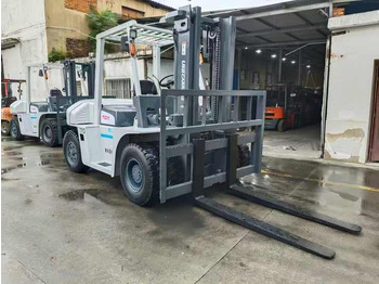 Empilhadeira TCM 70 Diesel Forklift 7 Ton | Heavy-Duty Industrial Forklift | Warehouse/Construction Equipment: foto 2