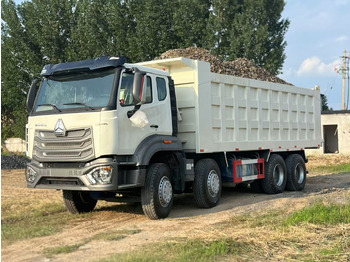 Caminhão SINOTRUK HOWO