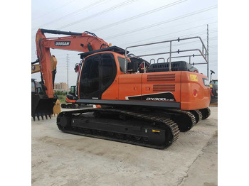 Escavadora de rastos DOOSAN DX300