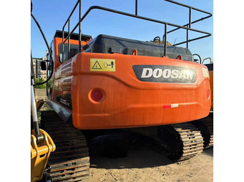 Escavadora de rastos DOOSAN DX300