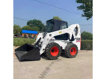 Mini carregadeira BOBCAT