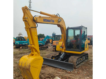 Escavadora de rastos KOMATSU PC70-8