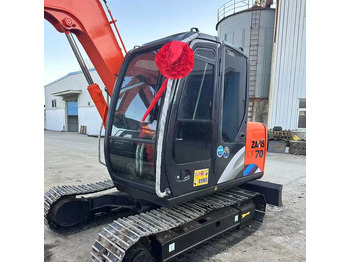 Escavadora de rastos HITACHI ZX70