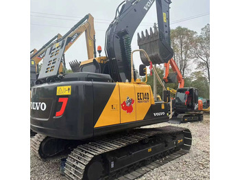 Escavadeira VOLVO EC140