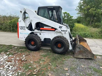 Mini carregadeira BOBCAT S300