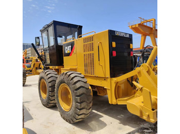 Motoniveladora CATERPILLAR 140G: foto 2