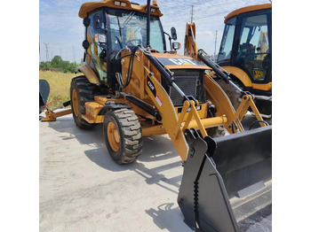 Retroescavadeira CATERPILLAR 420F