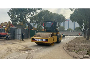 Compactador de asfalto CATERPILLAR CS683E: foto 4 Compactador de asfalto CATERPILLAR CS683E: foto 4