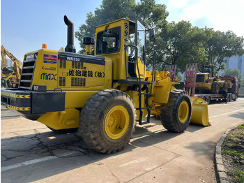 Carregadeira de rodas KOMATSU WA320-3: foto 3