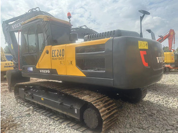 Escavadora de rastos VOLVO EC240
