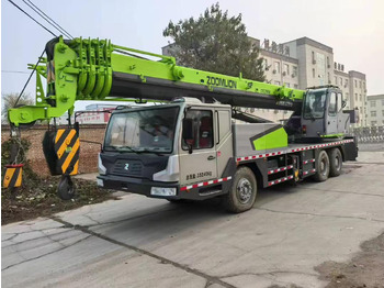 Guindaste móvel ZOOMLION ZTC250