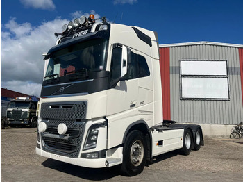 Tractor VOLVO FH16 650