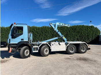 Caminhão polibenne IVECO TRAKKER 450 SCARRABILE: foto 3 Caminhão polibenne IVECO TRAKKER 450 SCARRABILE: foto 3