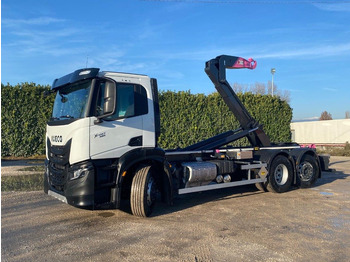 Caminhão polibenne IVECO X-WAY