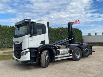 Caminhão polibenne IVECO X-WAY