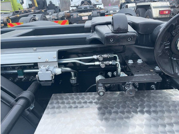 Locação de IVECO X-WAY AD350X480YPS SCARRABILE NUOVO IVECO X-WAY AD350X480YPS SCARRABILE NUOVO: foto 5