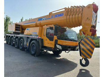 Guindaste móvel XCMG XCA240