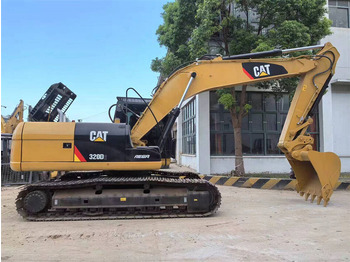 Escavadora de rastos CATERPILLAR 320D2