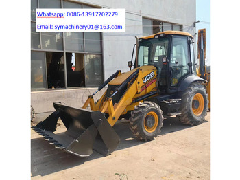 Retroescavadeira JCB 3CX: foto 3