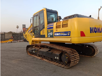 Escavadora de rastos KOMATSU PC210