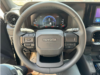 Automóvel TOYOTA