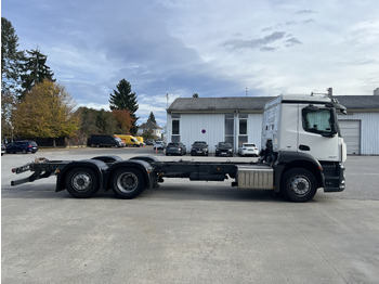 Caminhão chassi MERCEDES-BENZ Antos 25 40 | Standheizung | Klima | Liftachse: foto 5 Caminhão chassi MERCEDES-BENZ Antos 25 40 | Standheizung | Klima | Liftachse: foto 5