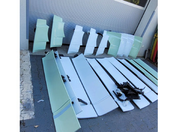 Aerodinâmica/ Aerofólio de Caminhão SPOJLER ZAKABINOWY MERCEDES ACTROS MP5 ORYGINAŁ A9637901644 A9607908065 CHWALIM116: foto 2 Aerodinâmica/ Aerofólio de Caminhão SPOJLER ZAKABINOWY MERCEDES ACTROS MP5 ORYGINAŁ A9637901644 A9607908065 CHWALIM116: foto 2