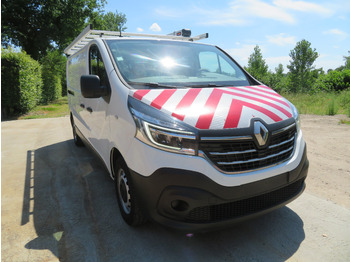 Furgão compacto RENAULT Trafic 2.0