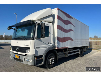 Caminhão transportador de contêineres/ Caixa móvel MERCEDES-BENZ Atego 1318