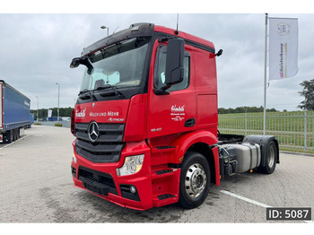 Tractor MERCEDES-BENZ Actros 1840