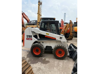 Mini carregadeira BOBCAT S160
