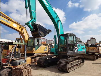 Escavadeira KOBELCO