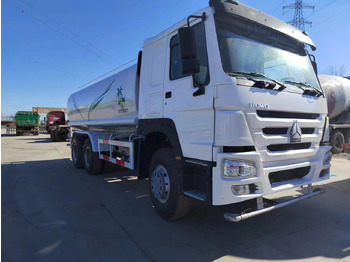 Caminhão tanque SINOTRUK HOWO