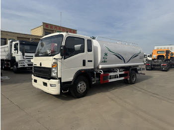 Caminhão tanque SINOTRUK HOWO