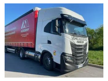 Tractor Iveco S-WAY 460: foto 2