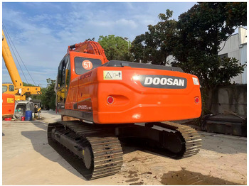 Escavadora de rastos 2023 Doosan DH225-9: foto 5