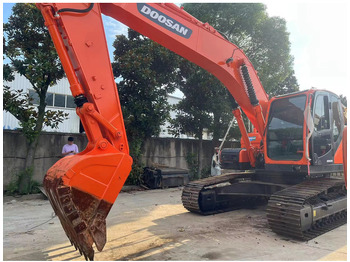 Escavadora de rastos 2023 Doosan DH225-9: foto 2