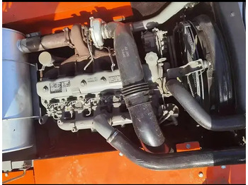 Escavadora de rastos 2023 Hitachi ZX200: foto 4
