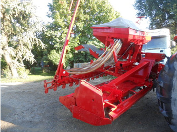 Semeadora combinada Kverneland DAS + Kverneland herse rotative: foto 3 Semeadora combinada Kverneland DAS + Kverneland herse rotative: foto 3